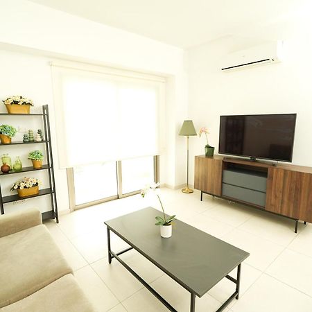 Halcyon Central Apartment Lárnaka Eksteriør bilde