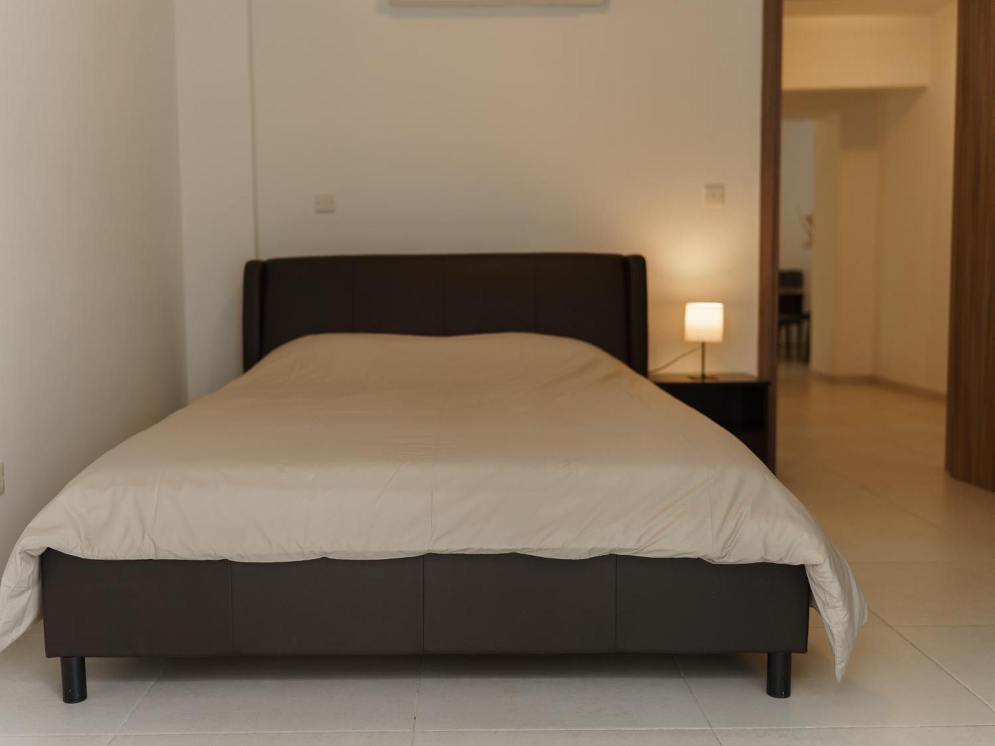 Halcyon Central Apartment Lárnaka Eksteriør bilde